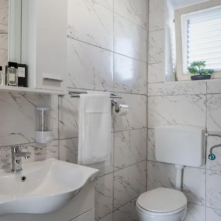 Floreani By Interhome *