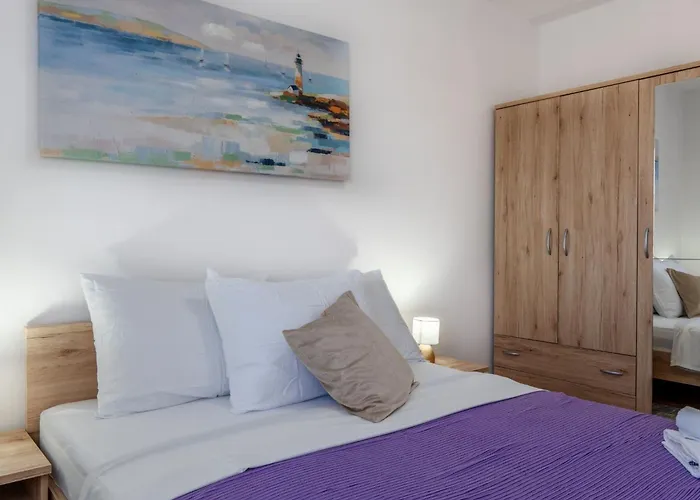 Floreani By Interhome *